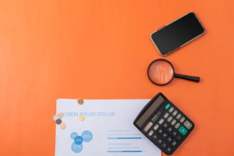 Em relação à quantidade a granel e à quantidade mínima de pedido de cianeto de sódio