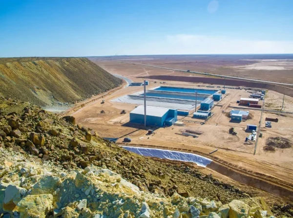 El projecte de lixiviació en pila de la mina d'or a la regió d'Akmola, Kazakhstan