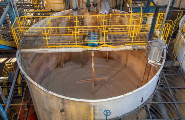 Принцип действия цианида натрия в процессе извлечения золота с использованием угля в пульпе