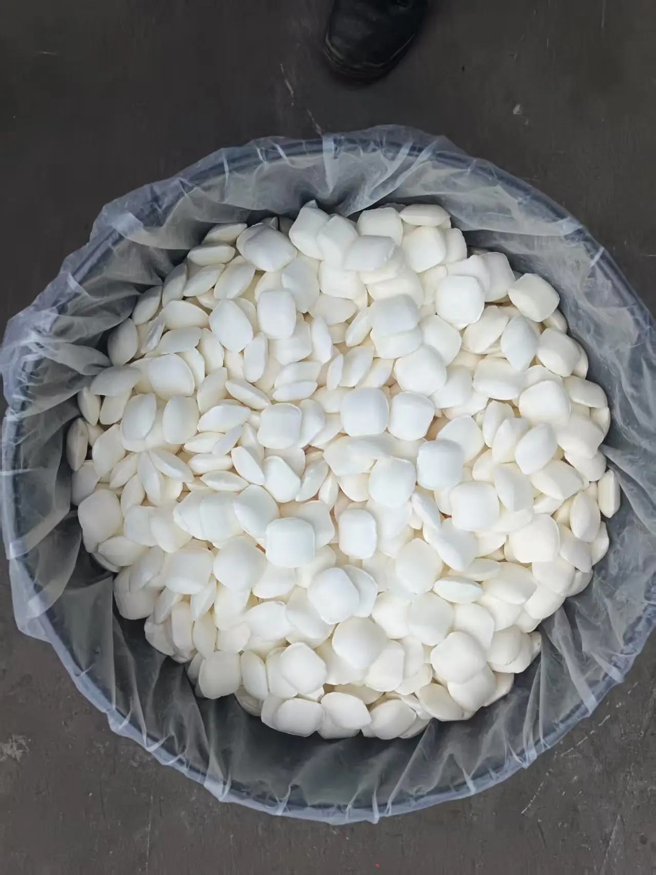 „AuCyan™“ aukščiausios kokybės natrio cianidas (NaCN) – 98.3 % grynumo kasybos reagentas (3 pav.)