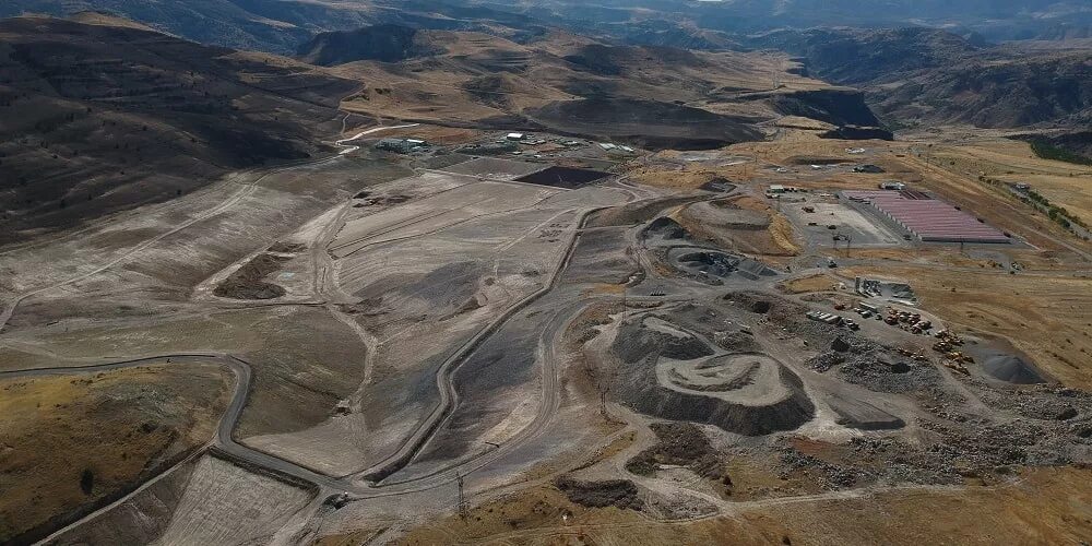 Maximizing Gold Yields in Armenia: Advanced Chemical Reagents by United Chemical